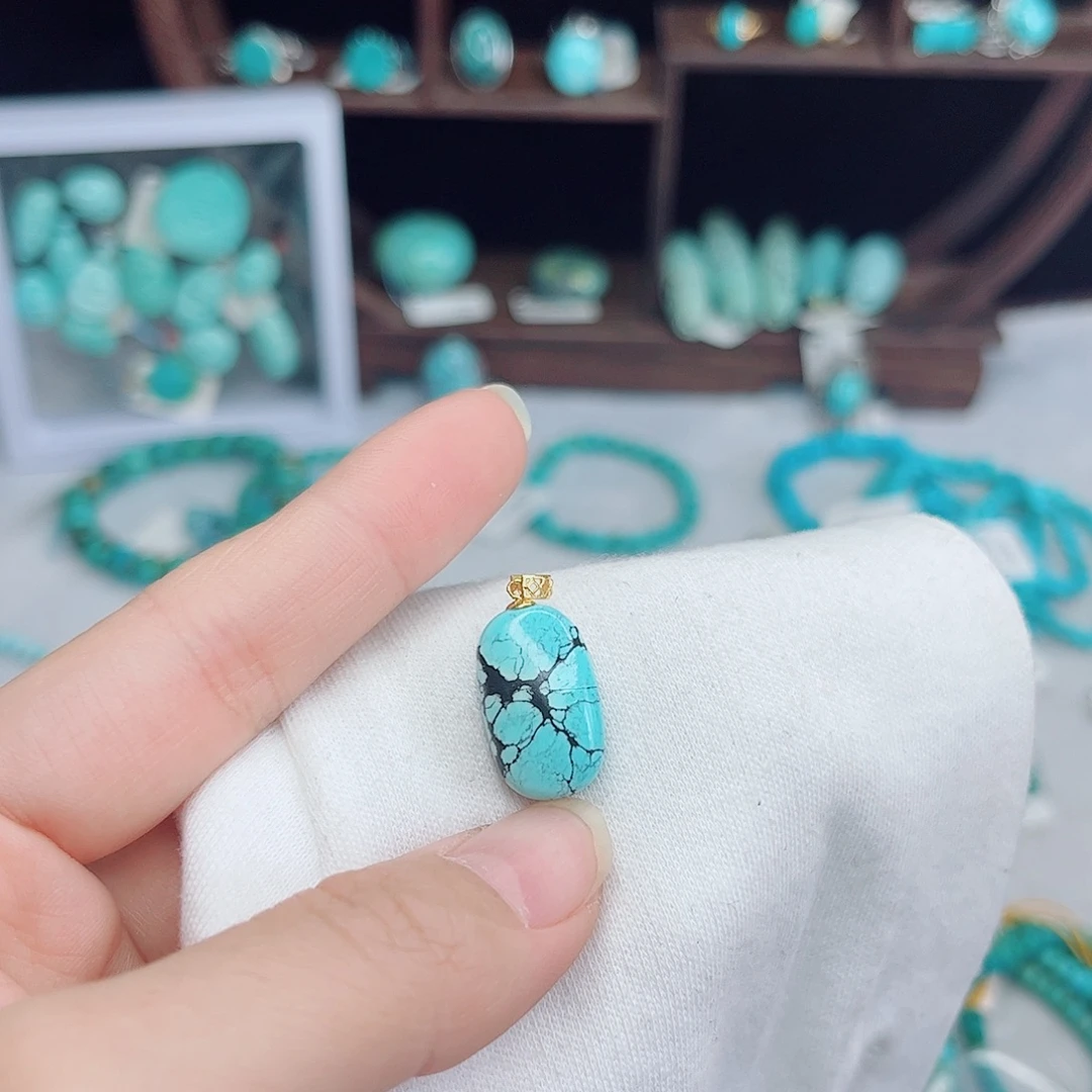 绿松石18K金镶嵌绿松石