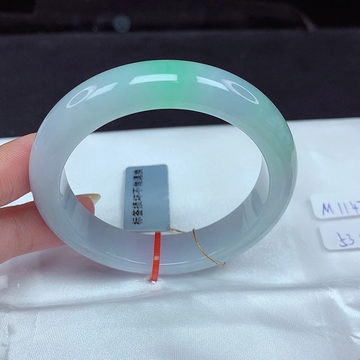 翡翠未镶嵌手镯53圈737