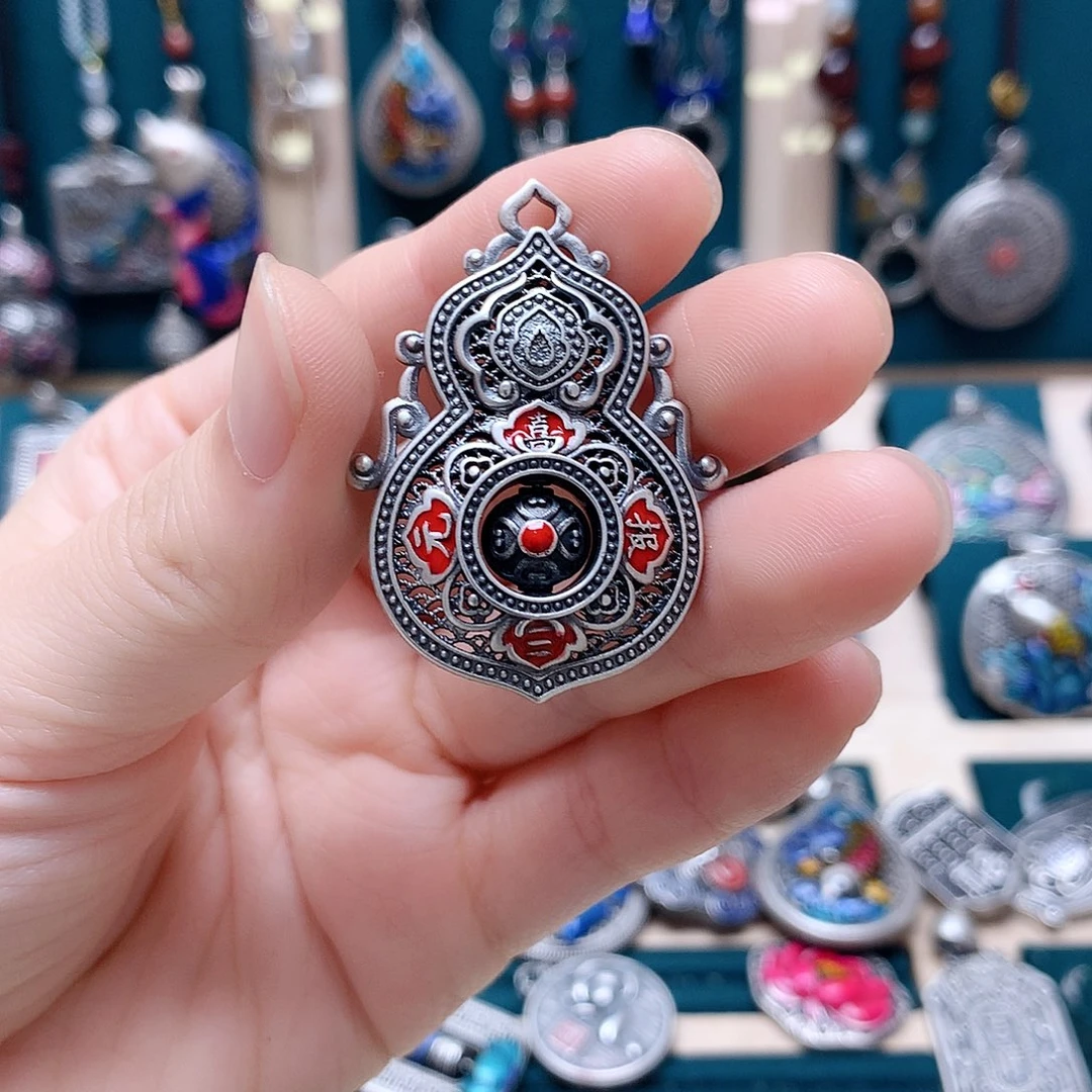 足银玻璃足银999吊坠