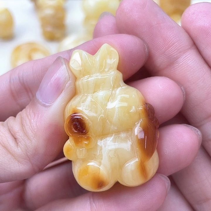 未镶嵌琥珀裸石蜜蜡