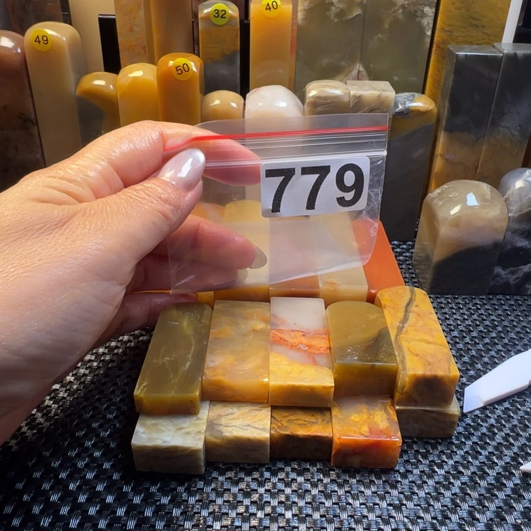 老挝石东*巴林石巴林石