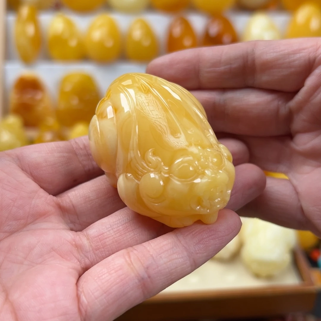 蜜蜡颈饰未镶嵌39.7克