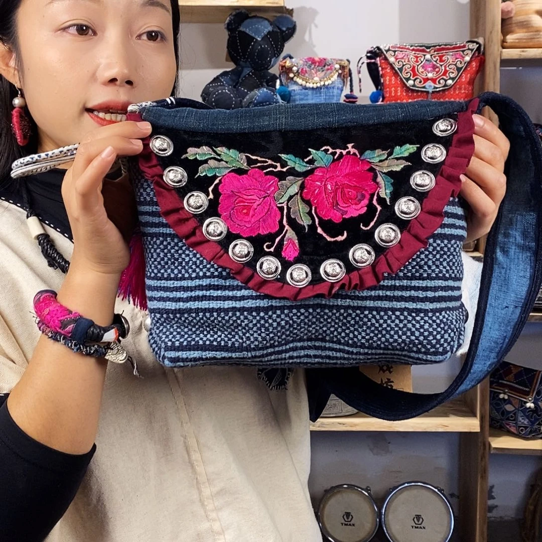 织绣手工制作工艺包包