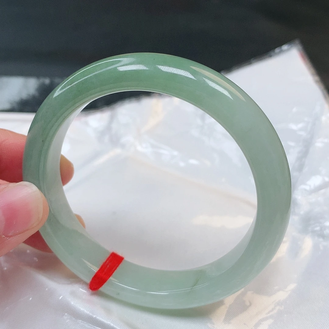 翡翠手镯未镶嵌216号