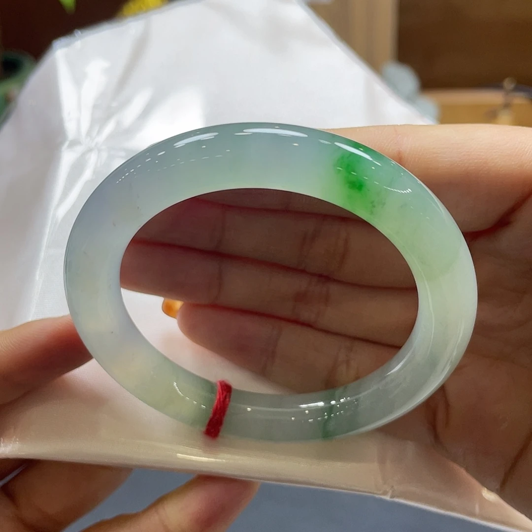 翡翠未镶嵌手镯57 号链接