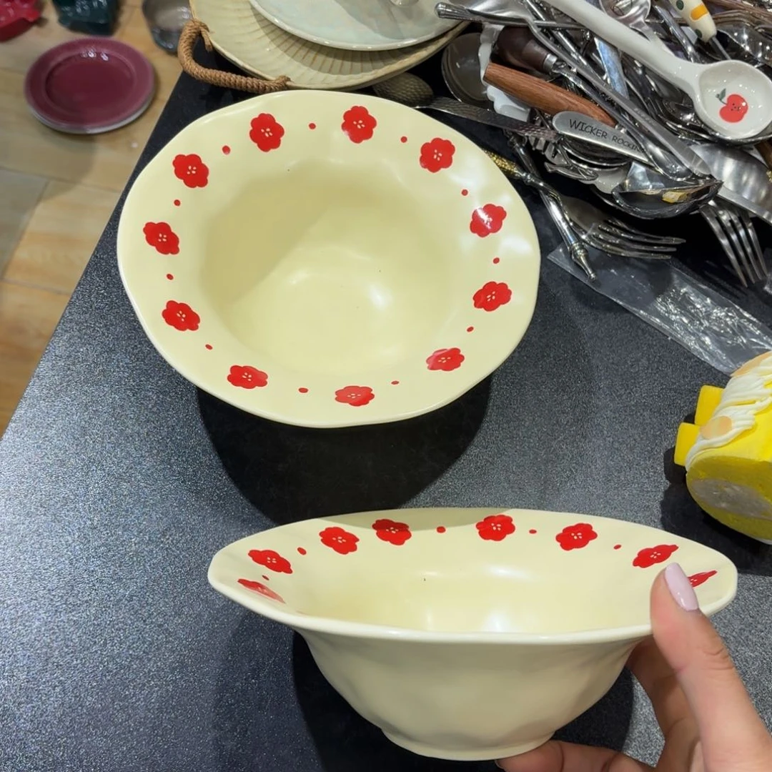 瓷两个8寸草帽碗两个