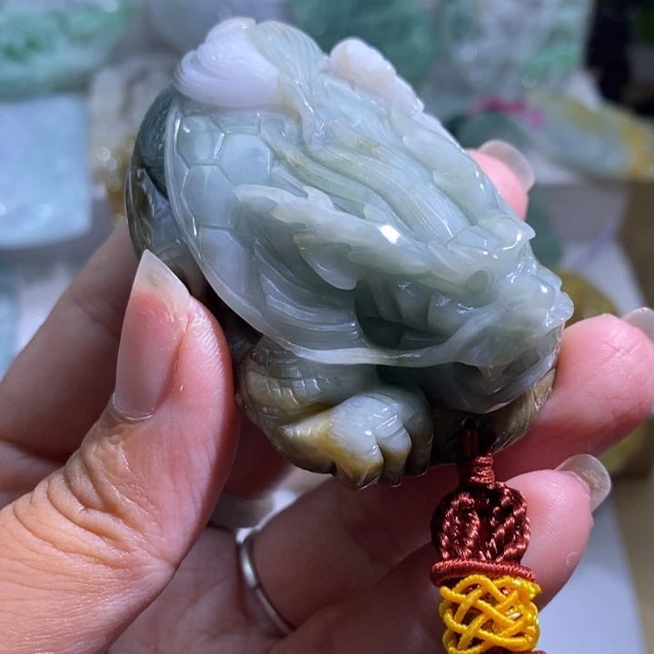 【闪购商品】未镶嵌挂件翡翠龙牌