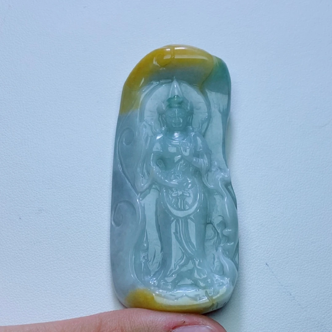 坤***哥翡翠未镶嵌颈饰人物
