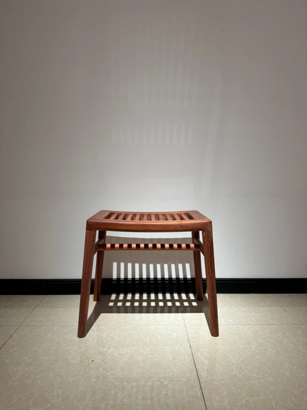 （42*30*39cm）缅花大果紫檀简约宋式美学茶凳月牙椅