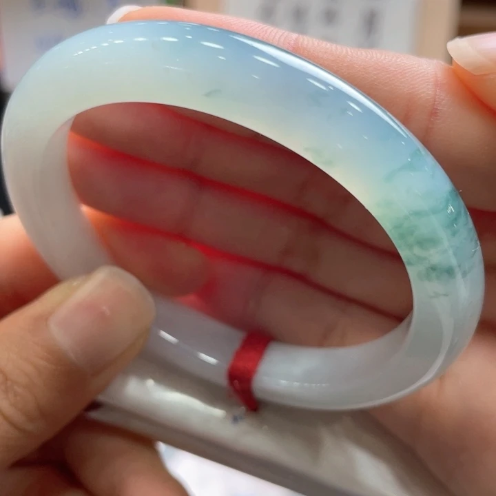 翡翠手镯未镶嵌翡翠手镯7号贵