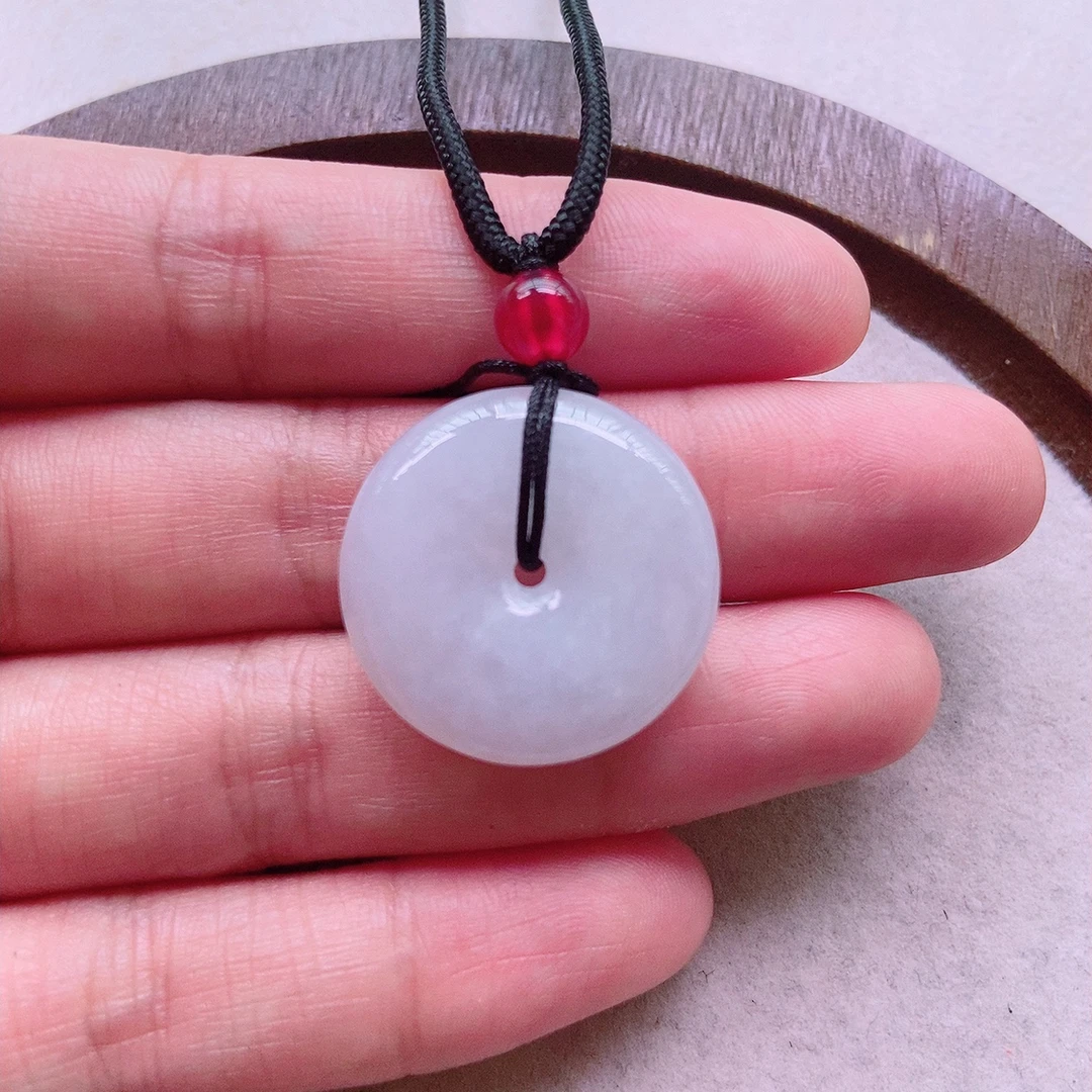 精美白色平安扣吊坠天然翡翠A货