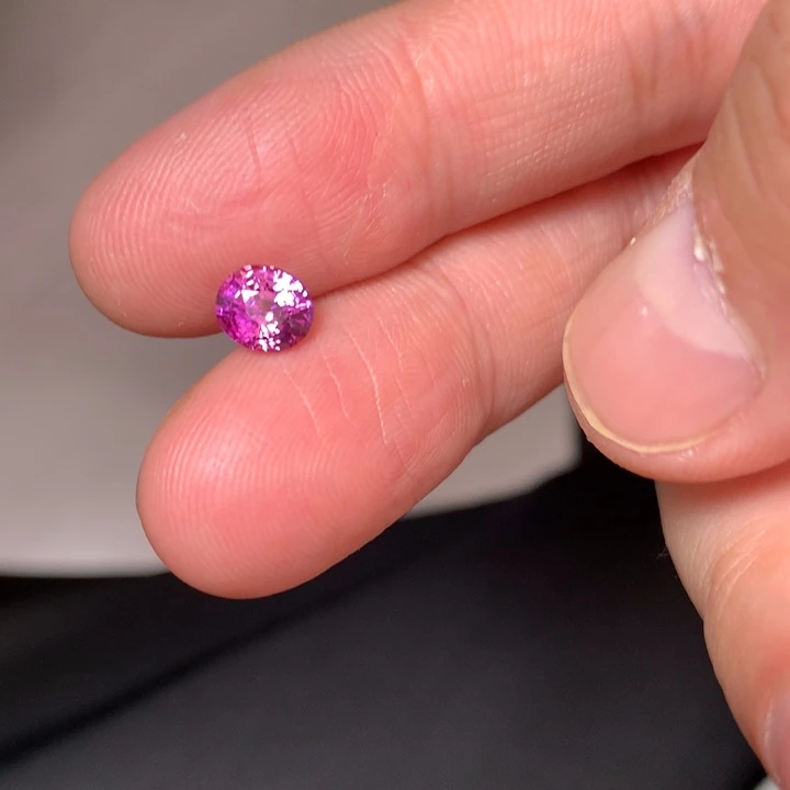 彩色蓝宝石裸石未镶嵌