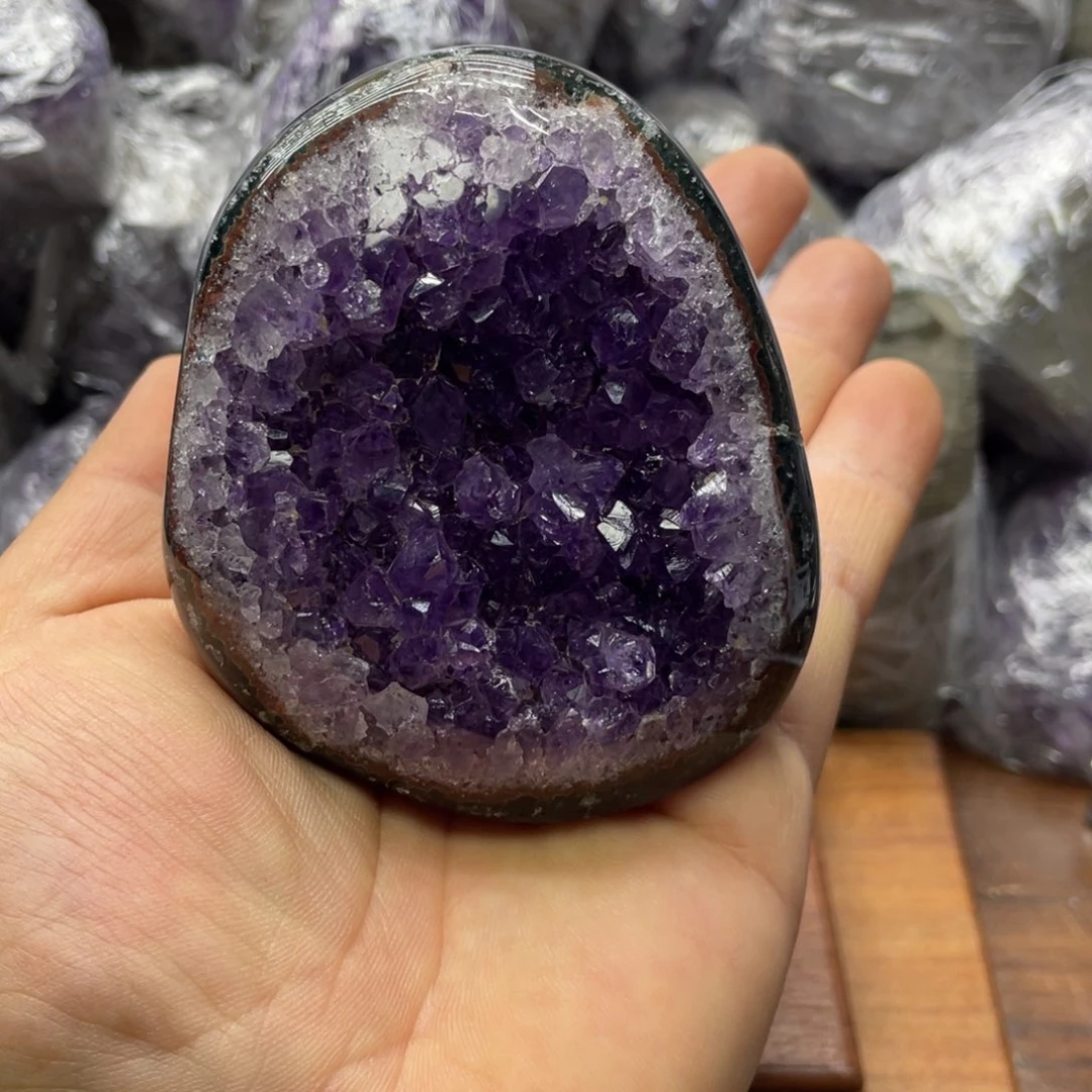 大型摆件（非配饰）未镶嵌水晶