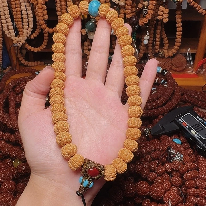 柚****吊坠金刚菩提12原皮手持