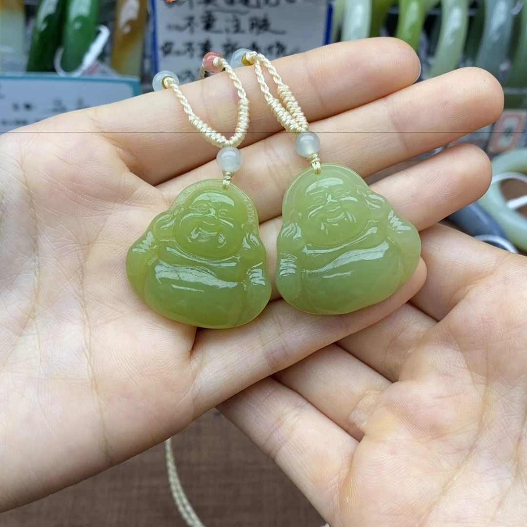 未镶嵌和田玉挂件