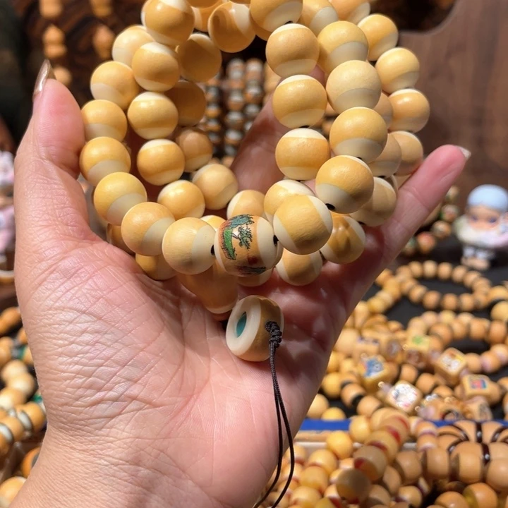 红***泡互补性强的特点和特点的