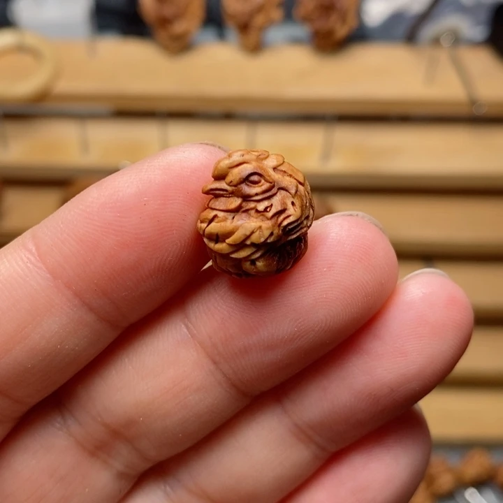 旭*桃核雕刻生肖鸡单颗