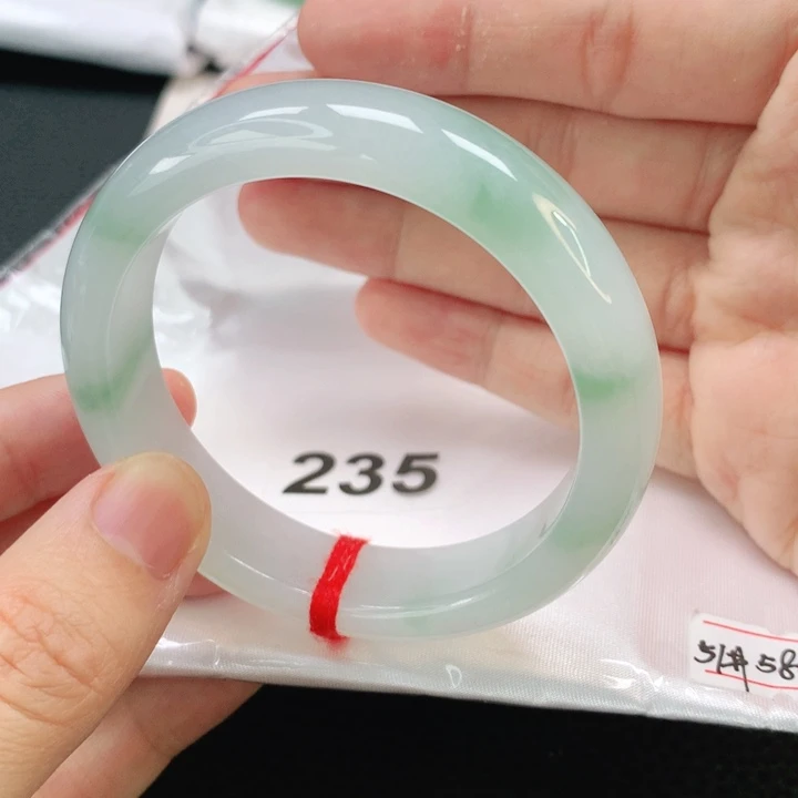 未镶嵌手镯翡翠缅甸51