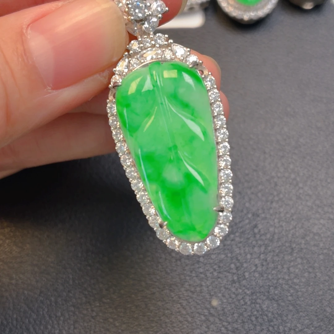 翡翠银S925镶嵌吊坠(不含链)