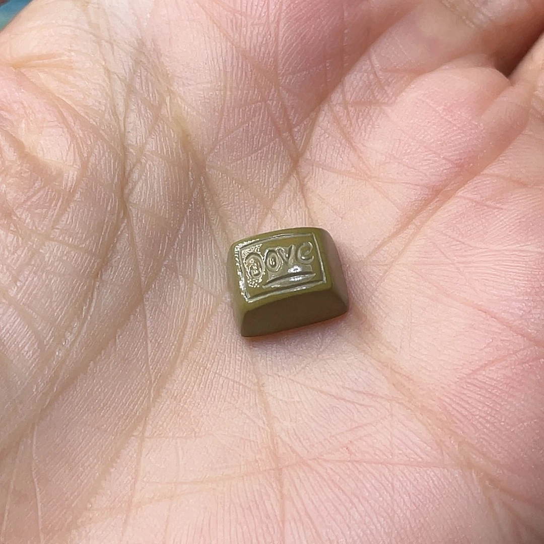 譱***绿松石未镶嵌配饰