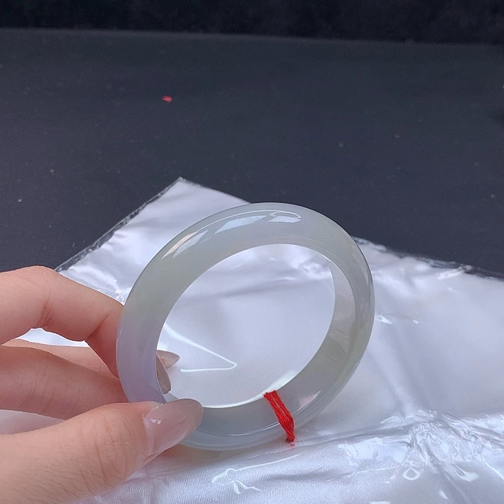 翡翠未镶嵌手镯55
