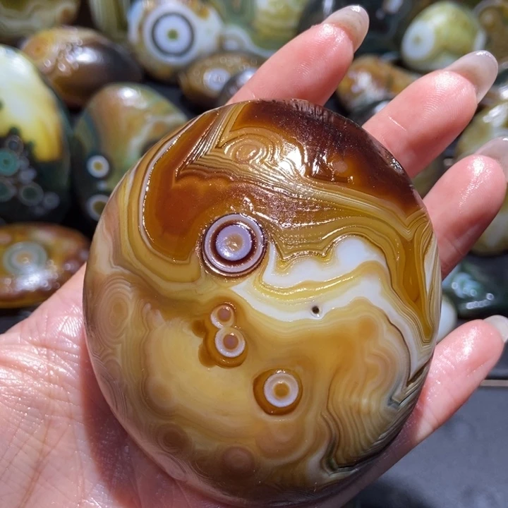 【闪购商品】未镶嵌玛瑙/玉髓珠宝奇石y y