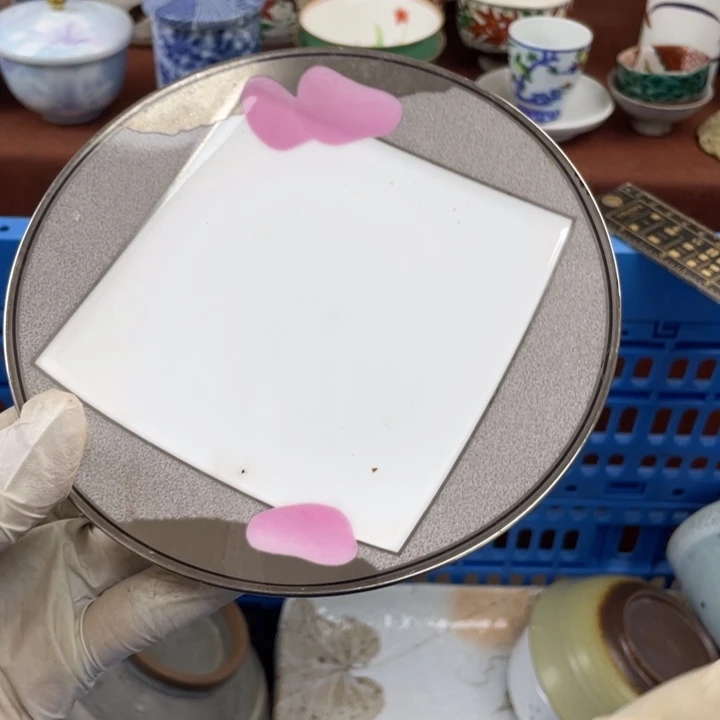 他家瓷器真美…开播了