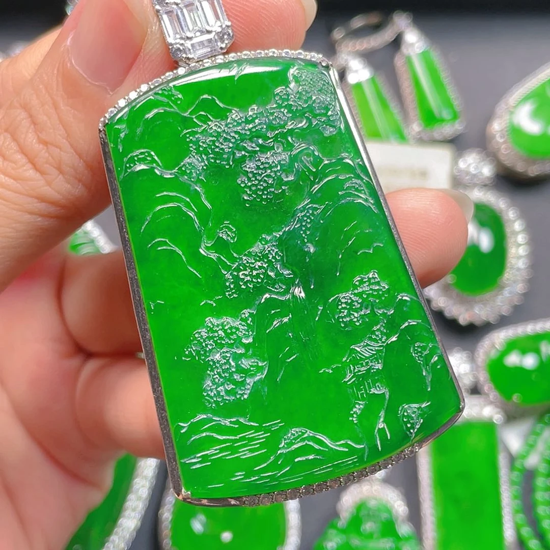 吊坠(不含链)未镶嵌翡翠