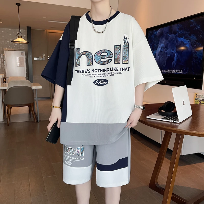 青少年短袖t恤男潮夏季新款休闲套装宽松圆领学生半袖运动两件套