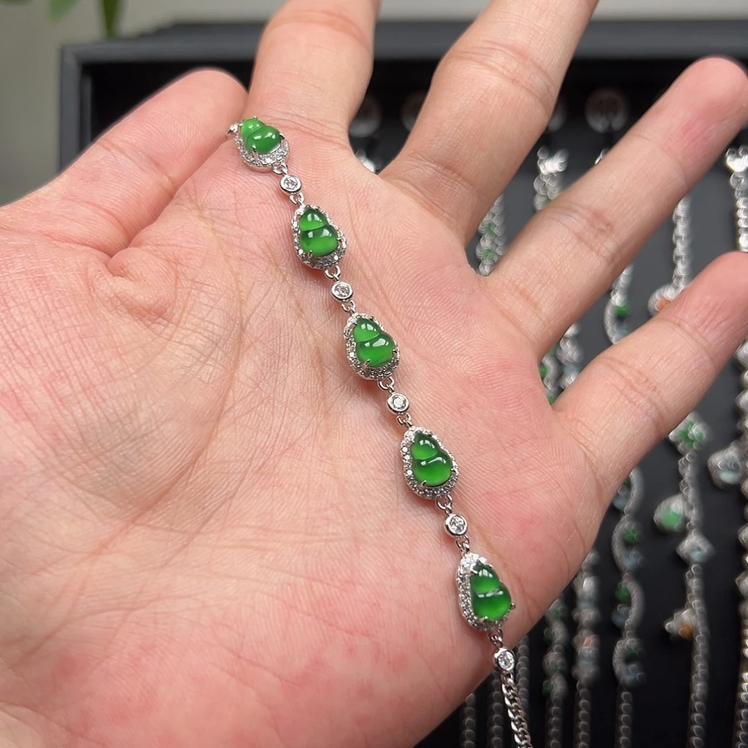 天***o翡翠银S925镶嵌手链8888