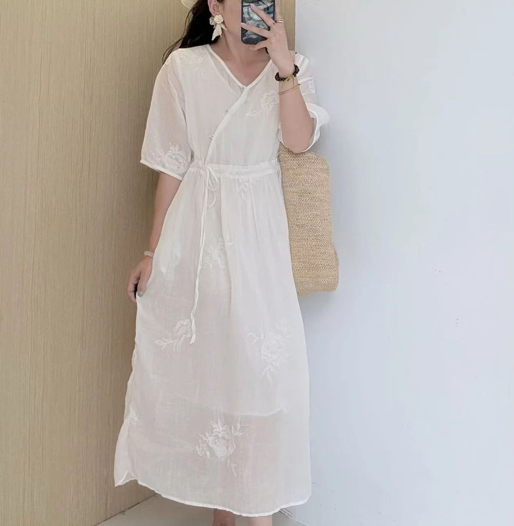 重工水溶刺绣苎麻大摆气质文艺度假风盘扣连衣裙女双层不透莼苎麻