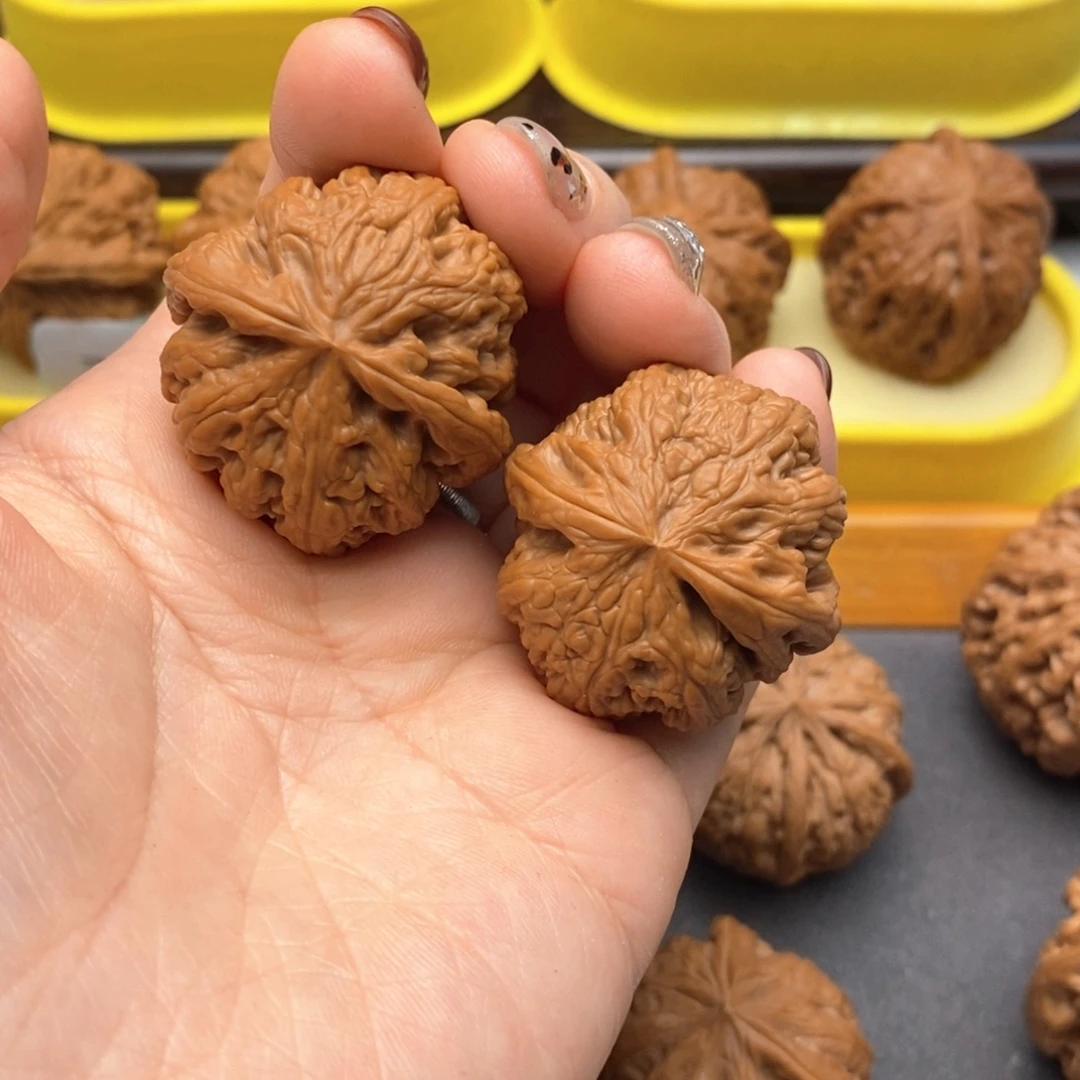 讨****文玩核桃把件530号粗筋