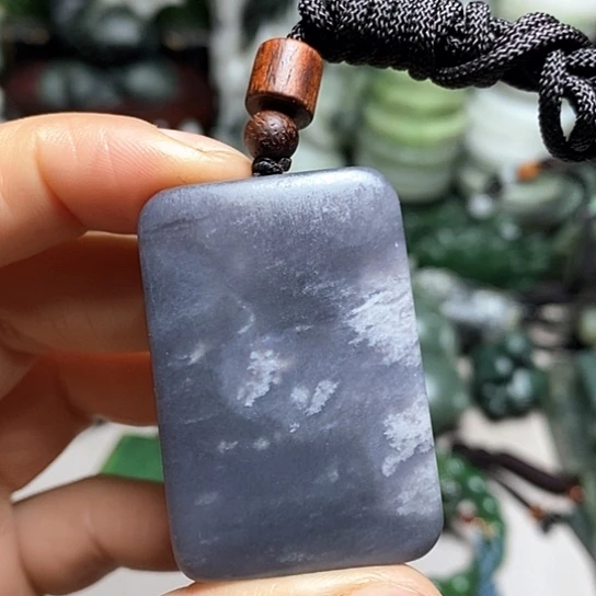 未镶嵌和田玉（糖玉）珠宝半成品