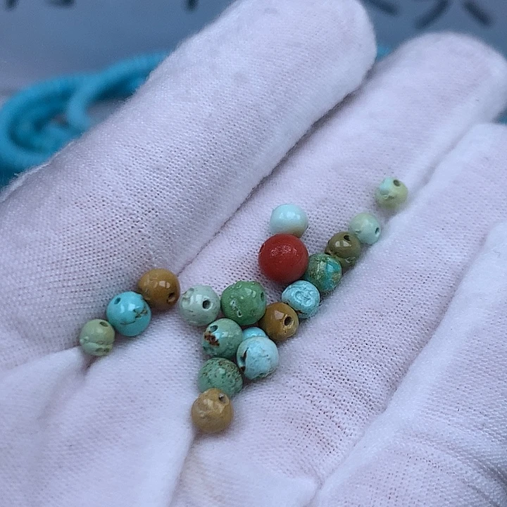 南红玛瑙未镶嵌珠宝奇石