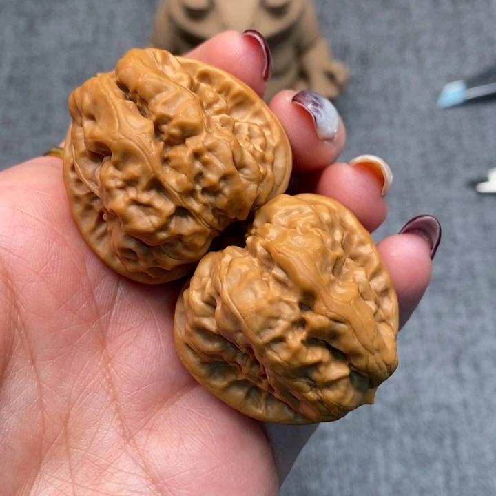 L***Y文玩核桃把件福利