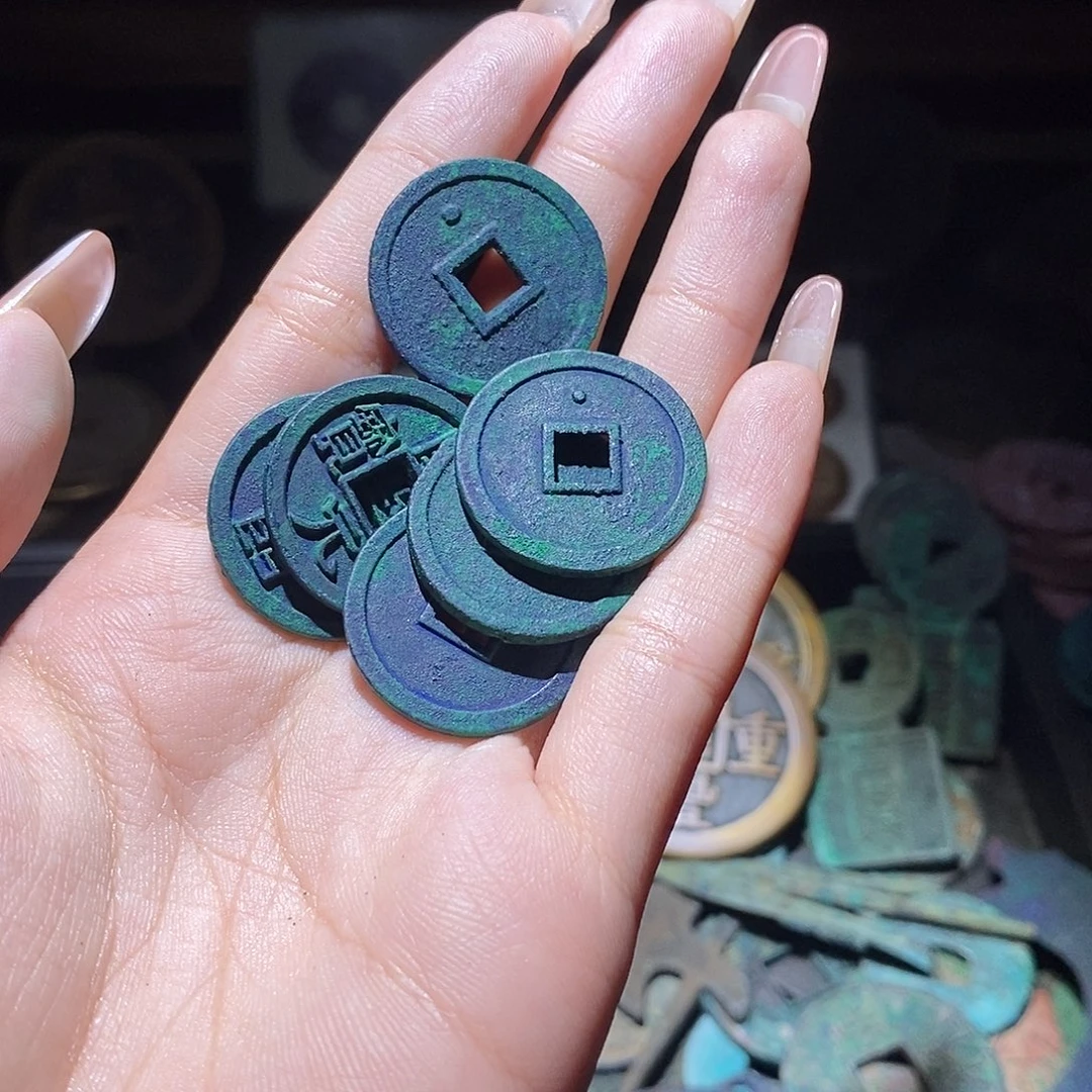 术***数铜现代仿制工艺品
