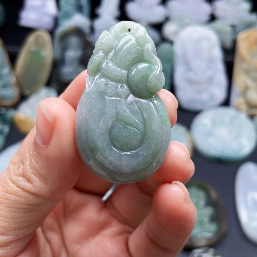 翡翠未镶嵌颈饰缅甸翡翠A货挂件