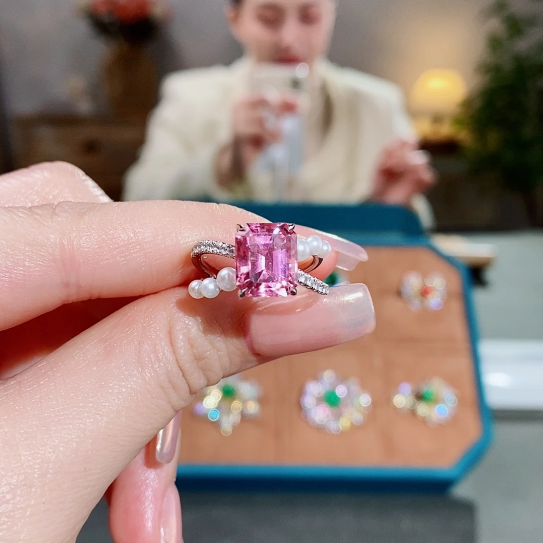 碧玺戒指18K金镶嵌4.04ct