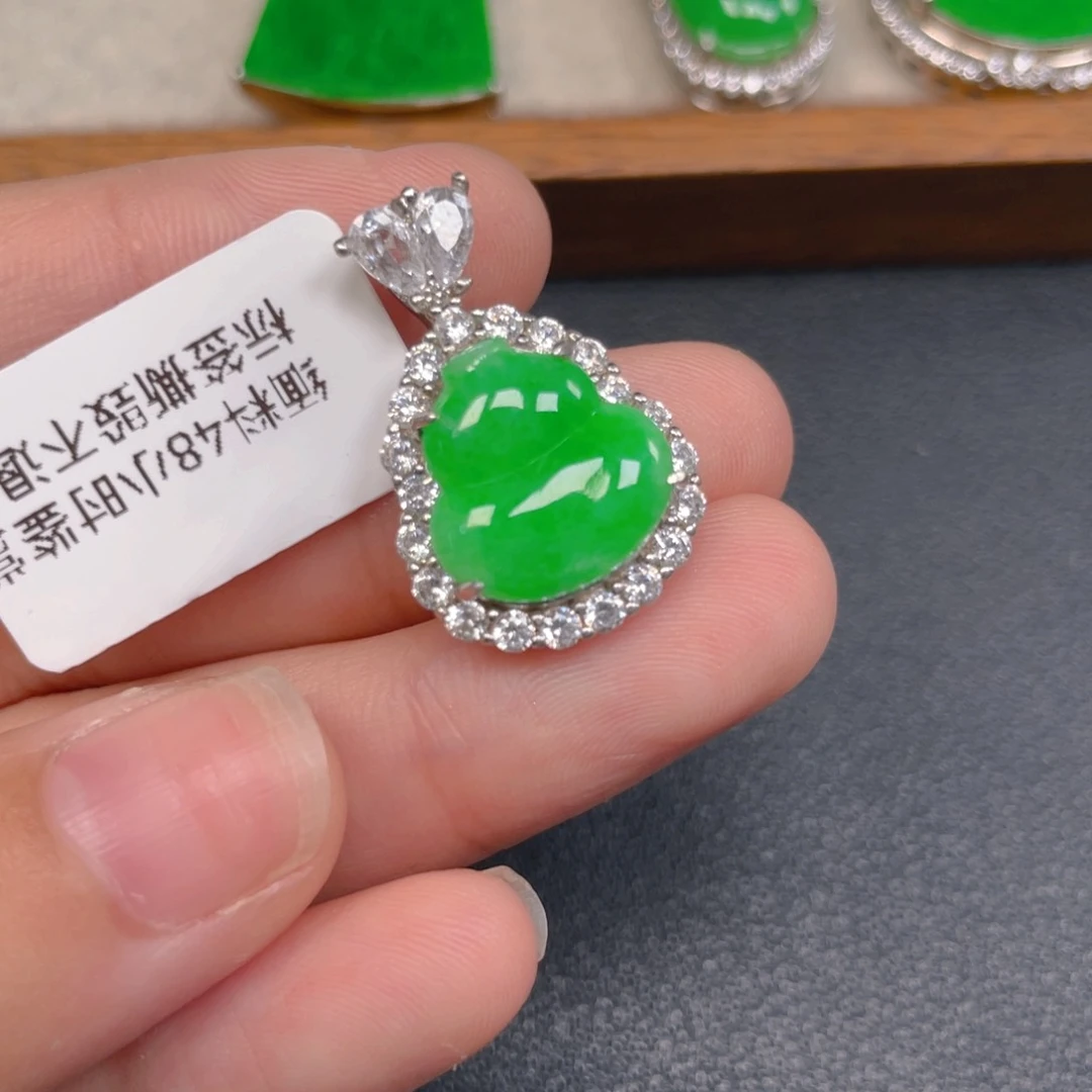 翡翠银S925镶嵌吊坠(不含链)h h j
