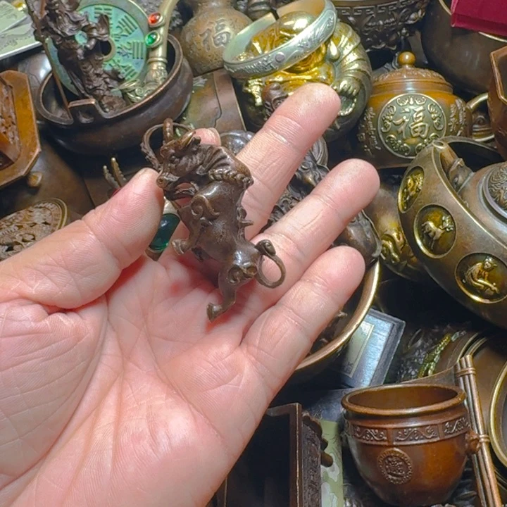 铜器摆件收收藏藏