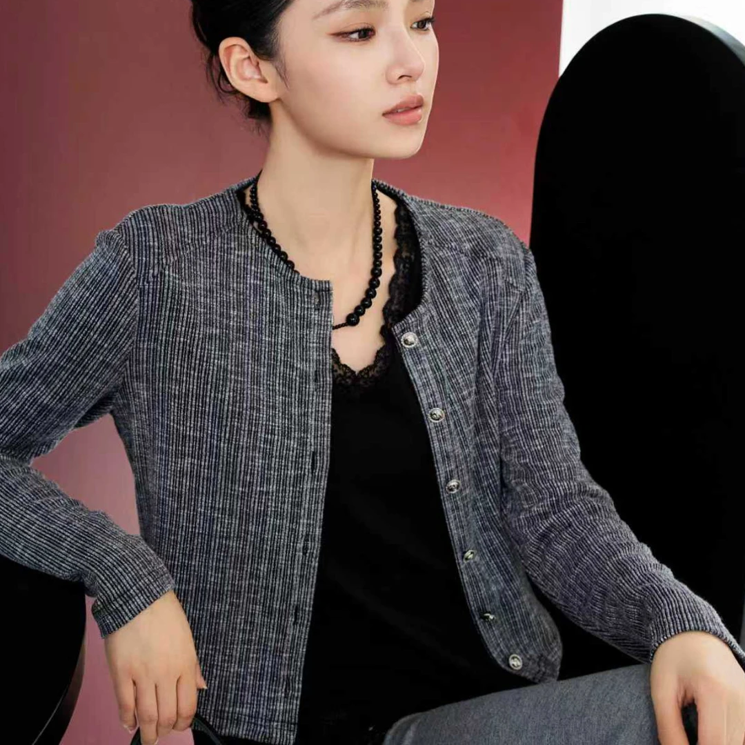 时尚女装常规针织百搭短款防晒小香风女短外套开襟