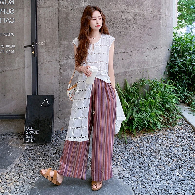 高级小众不撞款套装2025夏季爆款气质刺绣罩衫裙条纹阔腿裤两件套