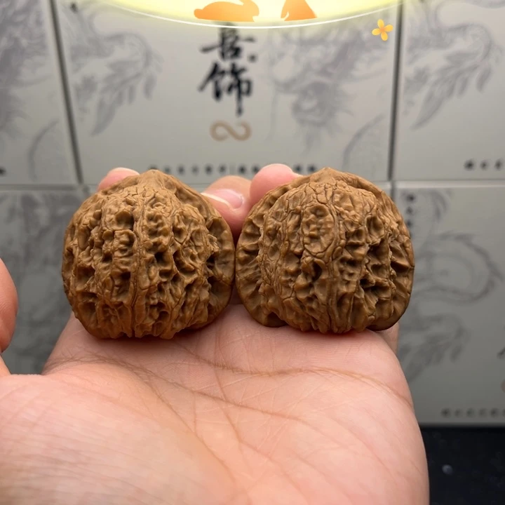 吊坠文玩核桃138南疆