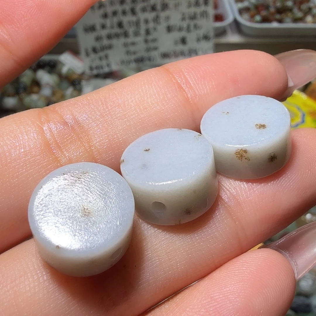 和田玉未镶嵌珠宝奇石