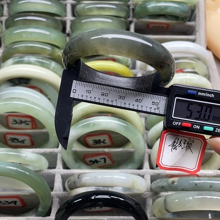 未镶嵌蛇纹石玉手镯349