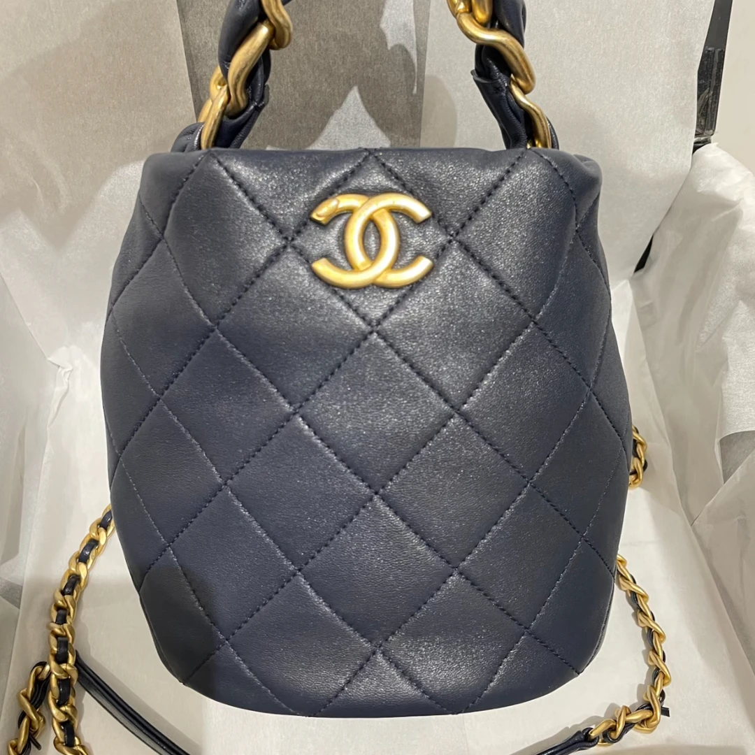 99新 Chanel/香奈儿 多多奢品/香奈儿午夜蓝手提水桶斜挎包/99新