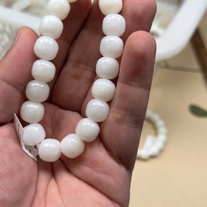 白玉菩提吊坠白色129