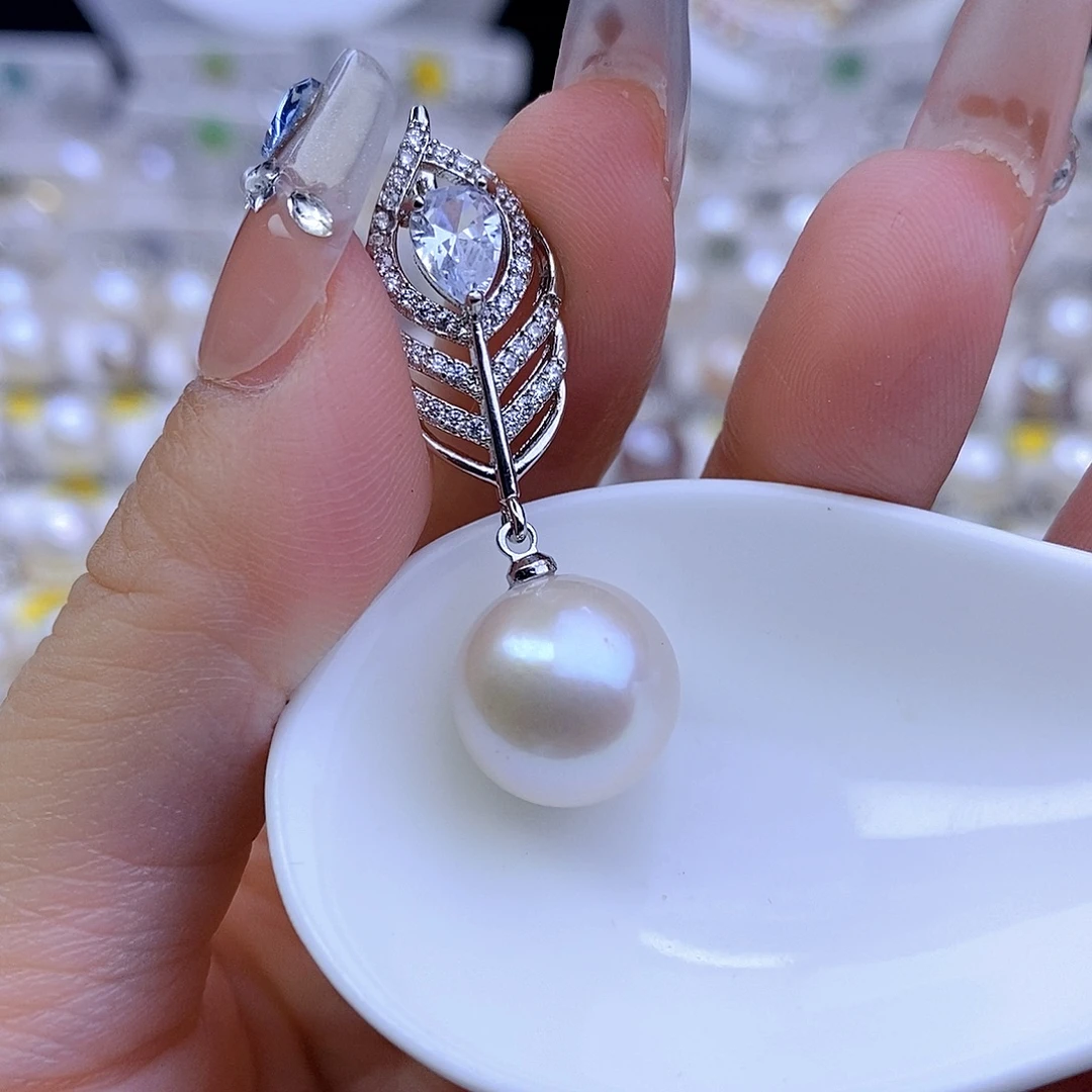 淡水珍珠合金颈饰