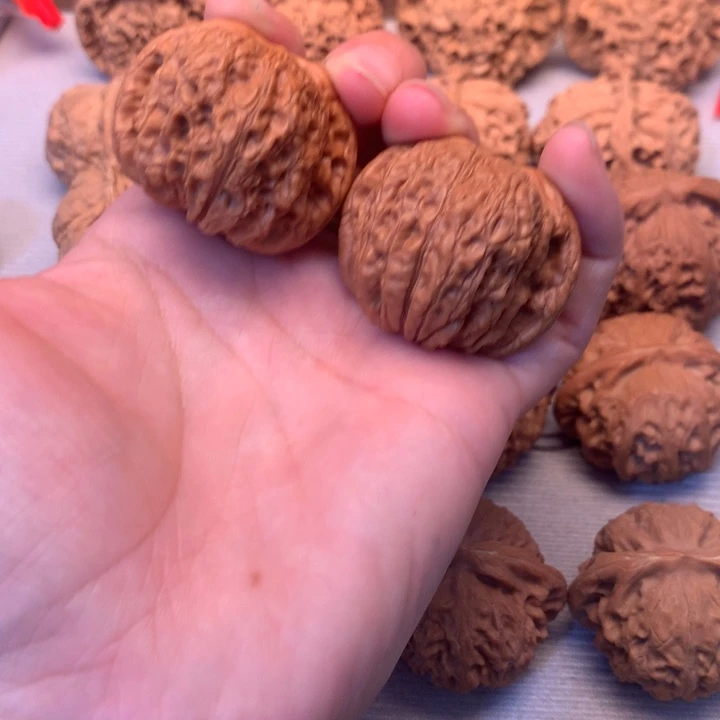 文玩核桃把件血麒麟3 9