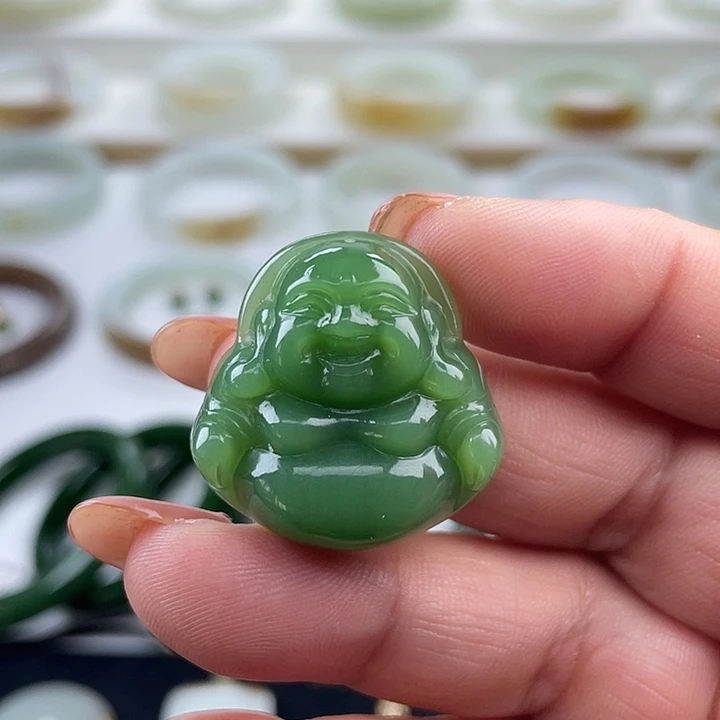 和田玉（碧玉）未镶嵌颈饰